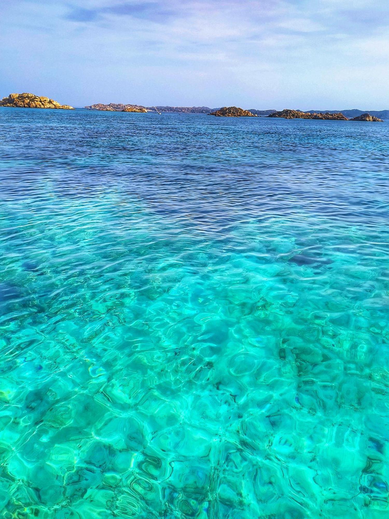 Appartamento Vista Mare A La Maddalena Exterior foto